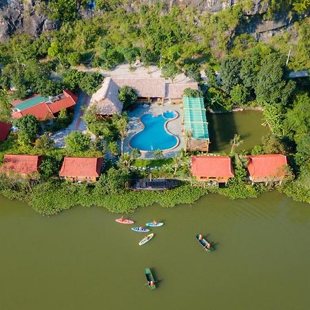 Xuan Son Lakeside Bungalow نينه بينه المظهر الخارجي الصورة