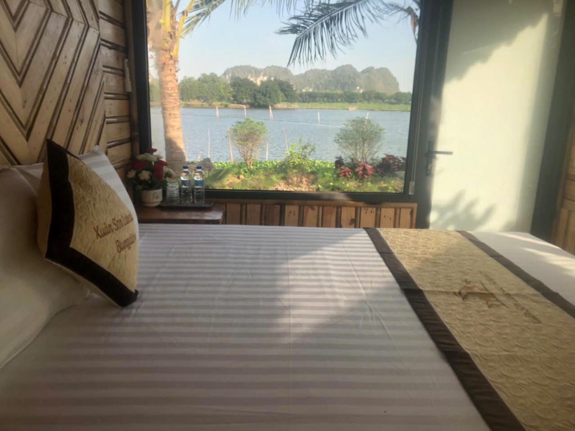 Xuan Son Lakeside Bungalow نينه بينه المظهر الخارجي الصورة
